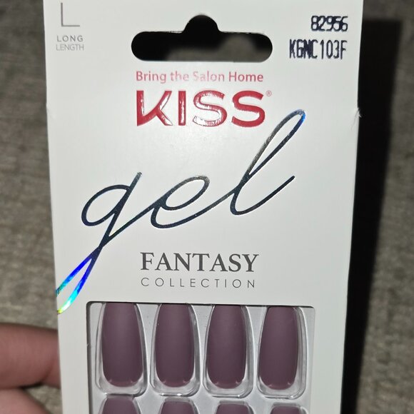 Kiss Gel Fantasy Collection 82956 Long Nails 28 Nails 💅 - Picture 1 of 1